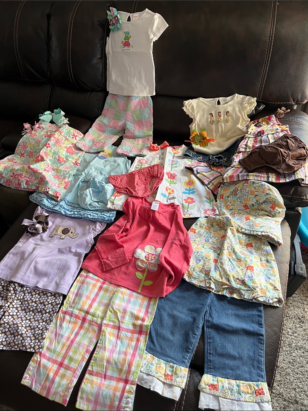 Mixed Girls' Clothing Set - Assorted Colors